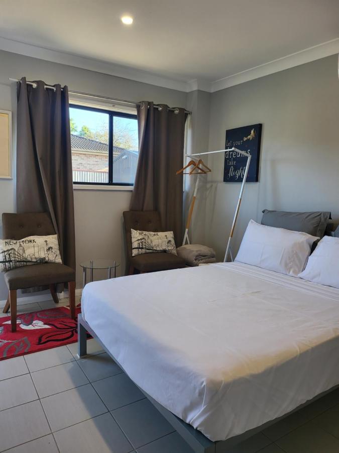 T&V Suites Windsor Ngoại thất bức ảnh
