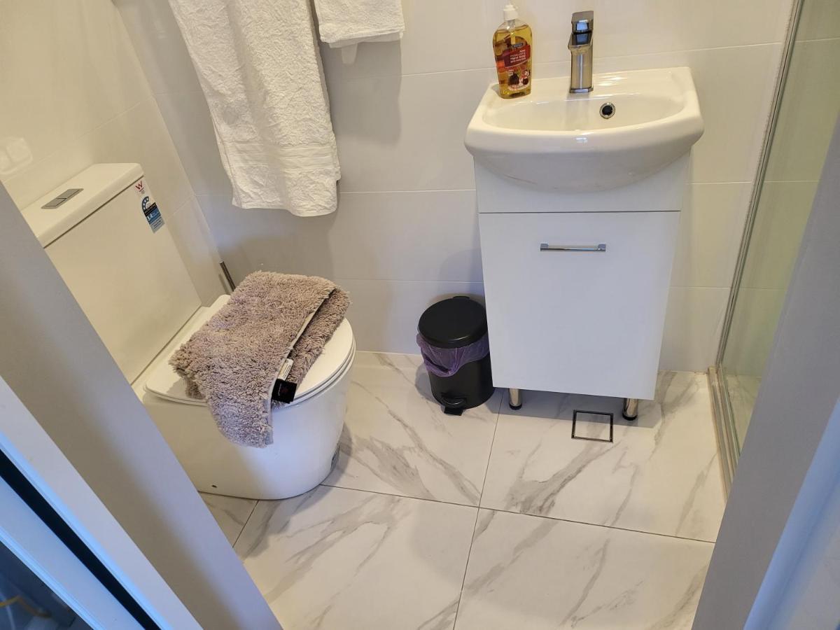 T&V Suites Windsor Ngoại thất bức ảnh