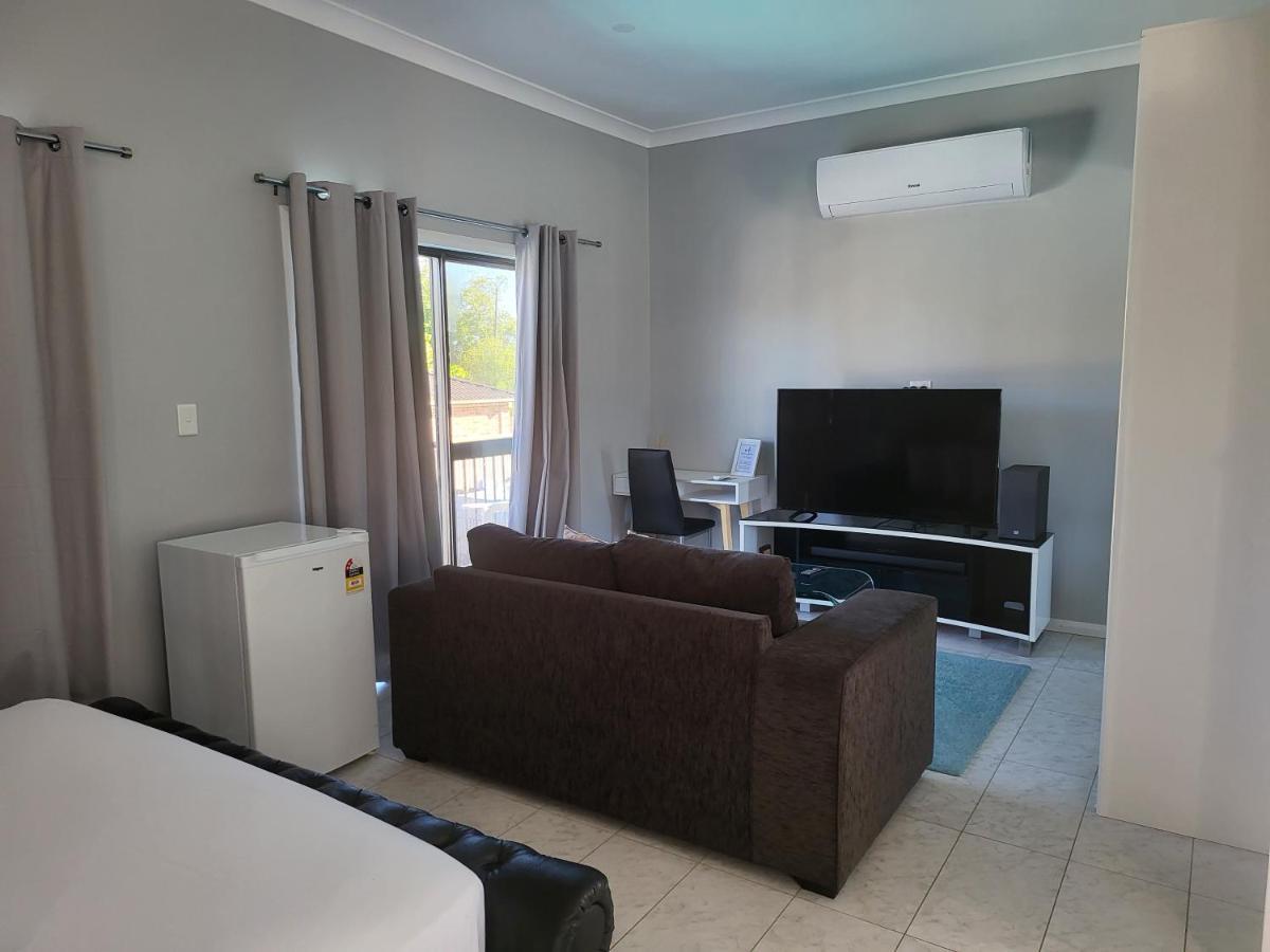 T&V Suites Windsor Ngoại thất bức ảnh