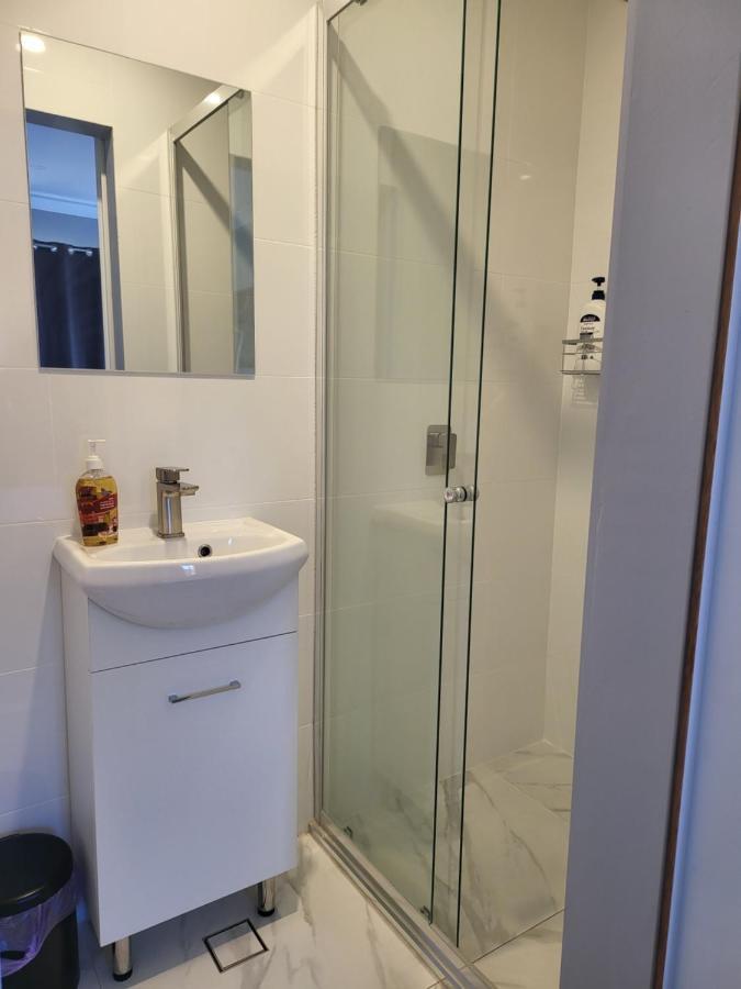 T&V Suites Windsor Ngoại thất bức ảnh